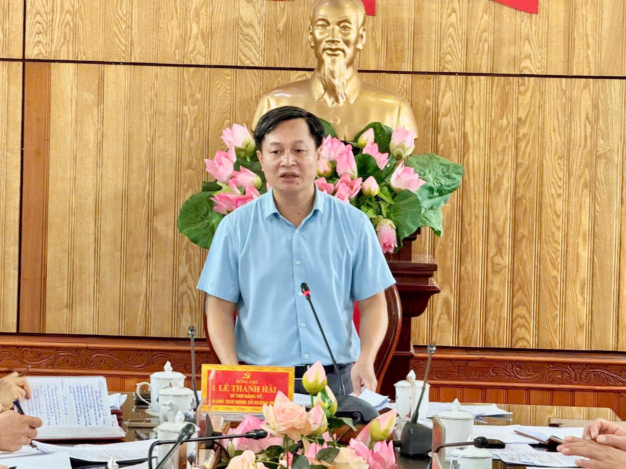 Anh-tin-bai